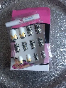 KIT FAUX ONGLES NAIL ART 12 CAPSULES PRET A POSER + COLLE DECO LEOPARD - Picture 1 of 1