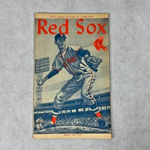 1960 Boston Red Sox vs Detroit Tigers Fenway Park Official Program Scorecard - Picture 1 of 23