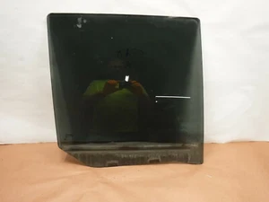 Jeep Commander 06-10 Rear Passenger Side Door Glass Tinted Factory - Picture 1 of 1