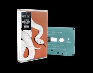 DEFTONES Cassette Dia De Los Exclusive Red & Teal Private Music SEALED NEW  - Picture 1 of 1