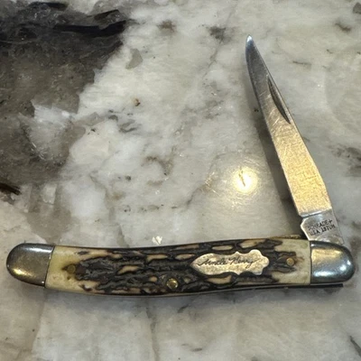 VTG Uncle Henry 197UH USA Schrade 3 1/2"  Pocket Knife - Image 1 of 4