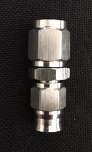 AN3 Stainless Steel PTFE Teflon Straight Brake Fittings - Picture 1 of 2
