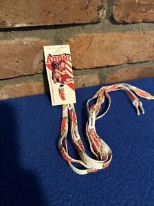 LITTLE ORPHAN ANNIE~1981 Small Change~Shoe Laces~NEW MOC - Picture 1 of 4