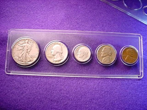1947 PHILADELPHIA 5 COIN GREAT MINT SET 90% SILVER coins!    #11 Cover