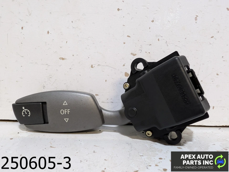OEM BMW 745I 2002-2005 INTERRUPTOR DE VELOCIDAD 4,4 L CONTROL DE CRUCERO Foto 1 de 4