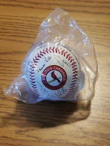 2002 St. Louis Cardinals Team Machine Signed Ball Collectors Series Sealed MCD - Picture 1 of 3