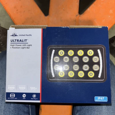 Barra de luz rectangular 18 LED 4”x6” Foto 1 de 4