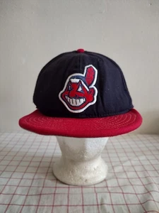 Cappello berretto Cleveland Indians MLB nero taglia 8 Flat Bill aderente nuova era 59Fifty lana - Foto 1 di 6