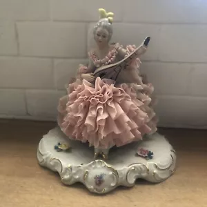 VINTAGE DRESDEN LACE FIGURINE LADY PLAYING MANDOLIN - Picture 1 of 10