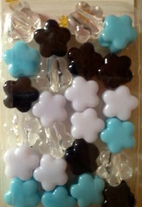 Jumbo Blue Mix Flower Shaped Pony Beads for braids, locs, twists, and crafts - Picture 1 of 2