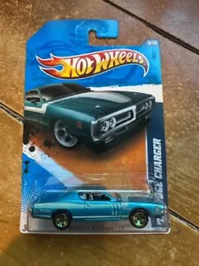 Caricabatteria Dodge Hot Wheels Muscle Mania '71 2011 #108 verde - Foto 1 di 1