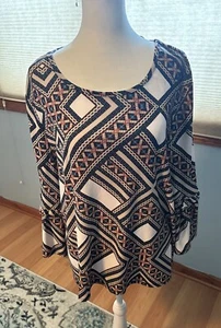 Chico’s Women’s Blouse Multicolor Size 2 Geometric Tunic 3/4 Bell Sleeve Scoop - Picture 1 of 15