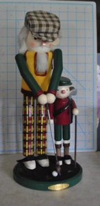 VTV Bombay Collectable Scottish Golfer Caddie Nutcracker FATHER w/SON 15.5" 2002 - Picture 1 of 7