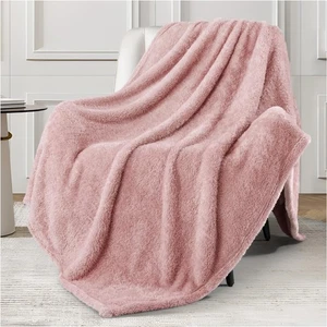 Superweiche Rosa Kuscheldecke 130 x 170 cm – Für Stil und Komfort das ganze Jahr - Bild 1 von 2