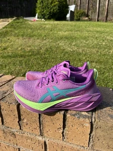 Zapatos para correr Asics Novablast 4 para mujer UK4 - Imagen 1 de 18