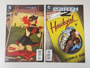 DC Batwoman #32 & Hawkgirl Bombshell Varianten Vintage Baseballkarte & Kaugummi Posten - Bild 1 von 5