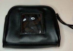 Bolsa pequeña negra de maquillaje/lápiz labial Elizabeth Arden. - Imagen 1 de 3