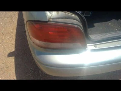 Medidor de flujo de aire 6 cilindros compatible con 98-02 MAZDA 626 242037 Foto 1 de 3