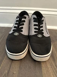 Heelys Pro 20 Boys Skate Shoe Sneaker HE100761 Size 8 Gray/Black Canvas - Picture 1 of 12