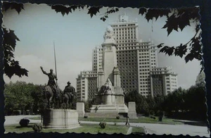 ANTIGUA POSTAL MADRID PLAZA ESPAÑA EDIFICIO ESPAÑA MONUMENTO CERVANTES CC04184 - Picture 1 of 1