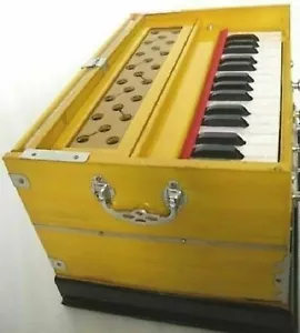 Indian Harmonium 4 stopper – Traditional Musical Instrument for All Skill Levels - Picture 1 of 5