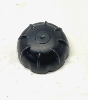 MTD White GT2550 14A9816K190 Hub Cap 731-2290B - Imagem 1 de 2