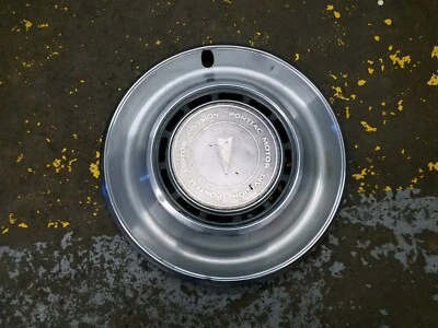 Pontiac OEM 1975 1976 Firebird Grand Prix Lemans 15" tapacubos tapacubos cubierta de rueda Foto 1 de 3