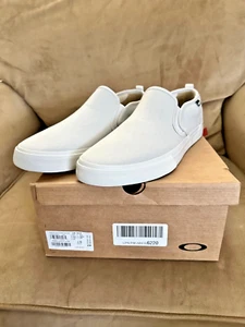 New Oakley B1B Slip On Sneakers • Lunar Rock • Mens 10.5 Casual Skate Deck Box - Picture 1 of 9