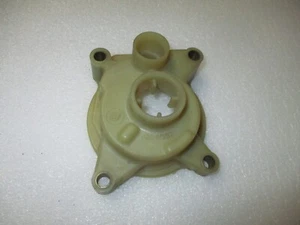 Johnson Evinrude Omc Water Pump Impeller Housing 384087 - Picture 1 of 3