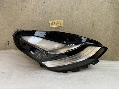 FARO REFLECTOR LATERAL DERECHO TESLA MODELO 3 2017-2020 LED 3 PINES OEM 1077372-00-L Foto 1 de 4