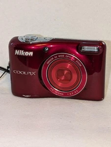 Nikon COOLPIX L32 usata con scheda SD - Foto 1 di 9