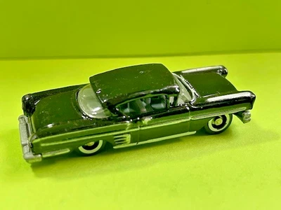 Mini casa de muñecas negra años 70 Muscle Car Foto 1 de 2