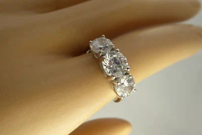 New Sz 6.25 Avon 3 Stone CZ Wedding Solid 925 Silver Ring Graciano Anniversary - Image 1 of 4