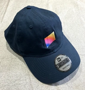 New Era 9Twenty Damen Mütze Cap Regenbogen Flagge Streifen One Size verstellbar, Neu - Bild 1 von 4