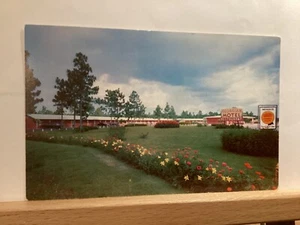 Georgian Motel and Restaurant: Folkston, GA - Vintage Postcard - Picture 1 of 3