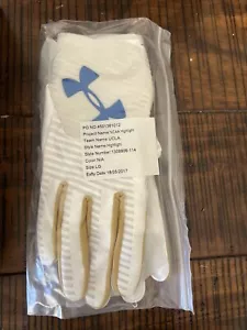 UCLA Team ausgestellt Spieler exklusive Under Armour Fußballhandschuhe weiß und blau L - Bild 1 von 5