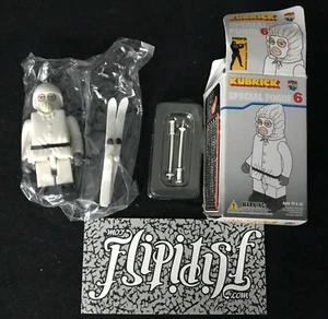VTG MEDICOM KUBRICK SPECIAL FORCES 6 SAS WINTER B BEARBRICK BE@RBRICK TOY FIGURE - Picture 1 of 1