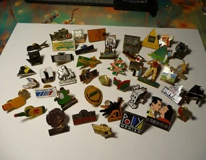 lot de 45 pin's divers - Air France, musique, golf, champagne .... - Picture 1 of 1
