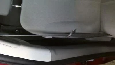 二手前右座椅皮带 前部 适合:2009 起亚 Sedona 水桶座 乘客 ret — 第 1/4 张图片