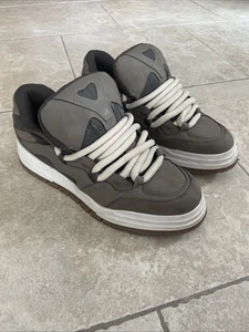 Bershka Skates Gr. 45 Herren Jungen Schuhe Sportschuhe Sneaker - Bild 1 von 12