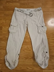 Old Navy Capris Women's Sz 14 White skimmer rolled pants. D9 - Picture 1 of 12