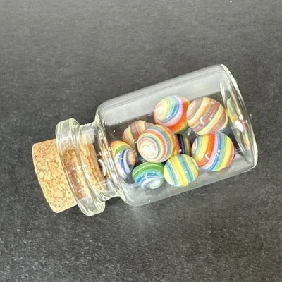 Juego de 10 canicas y tarros contemporáneos hechos a mano Boro Micro Peewee, perlas Terp Foto 1 de 4