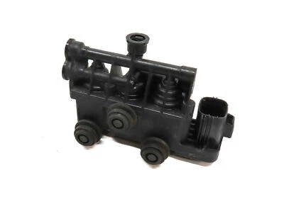 2011 LAND ROVER LR4 (L319) ПЕРЕДНЯЯ ПНЕВМОПОДВЕСКА ПРЕДОХРАНИТЕЛЬНЫЙ КЛАПАН - Изображение 1 из 4