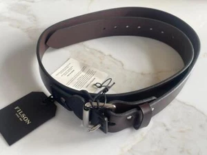 Nuevo Cinturón de Cuero Filson 1-1/2" Brida Marrón Oscuro SS Para Hombre 42 Hecho en EE. UU. - Imagen 1 de 5