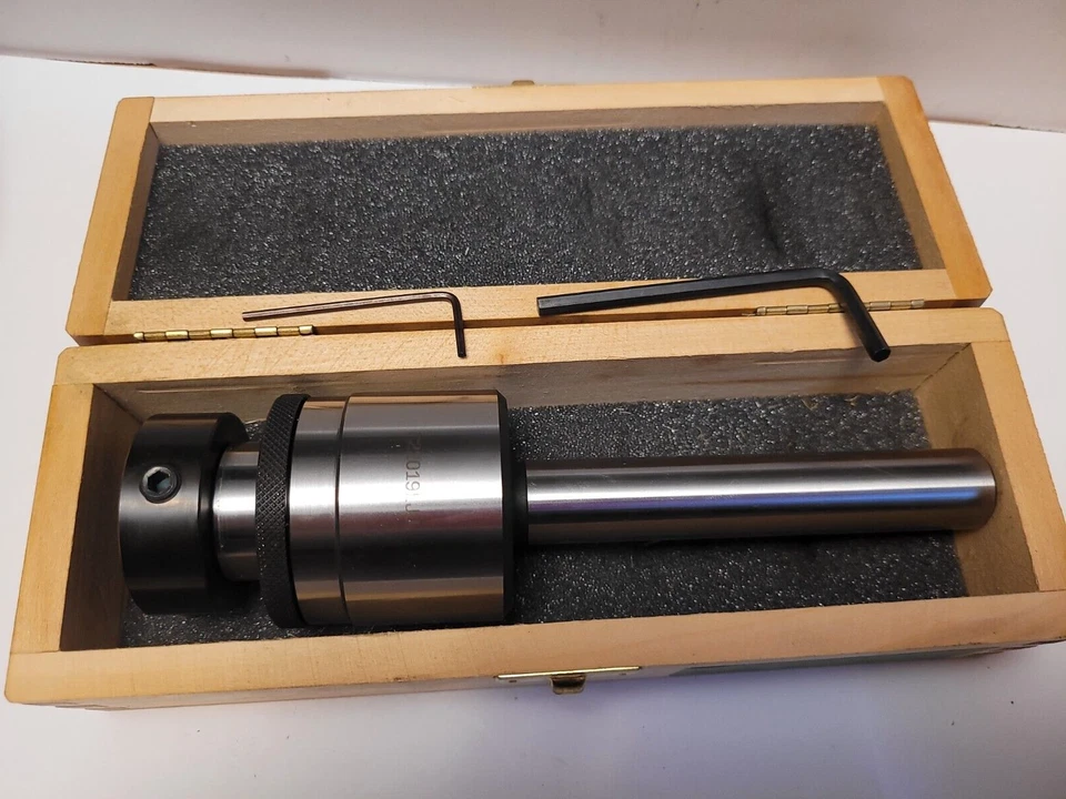 MANDRIL ESCARIADOR FLOTANTE AUTOALINEABLE SMP TIPO C22019LJJ NO. 74842 LOTE 263 Foto 1 de 4