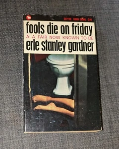 A.A. Fair - FOOLS DIE ON FRIDAY - Corgi #GC7120 - Paperback 1965 - Picture 1 of 4