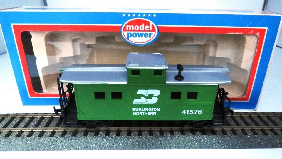 NIB - HO Scale Model Power Burlington Northern Caboose - NIB - Image 1 of 1