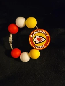 Kansas City Chiefs Vaso Stanley Taza Mango Dije Llavero Mochila - Imagen 1 de 1