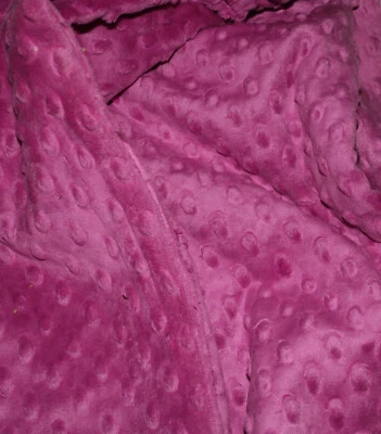 BERRY CIRUELA MINKY ABRAZO HOYUELO PUNTO FELPA COSER EDREDÓN TELA ARTESANAL POR Y PRECORTADOS Foto 1 de 4