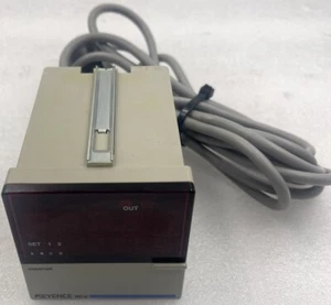Keyence RC2 21V Electronic Preset Counter - Picture 1 of 7